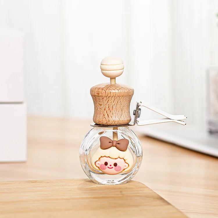 Fashion Car Perfume Pendant Air Outlet Glass Essential Oil Diffuser Cute Fragrance Air Freshener Car Interior Accessories