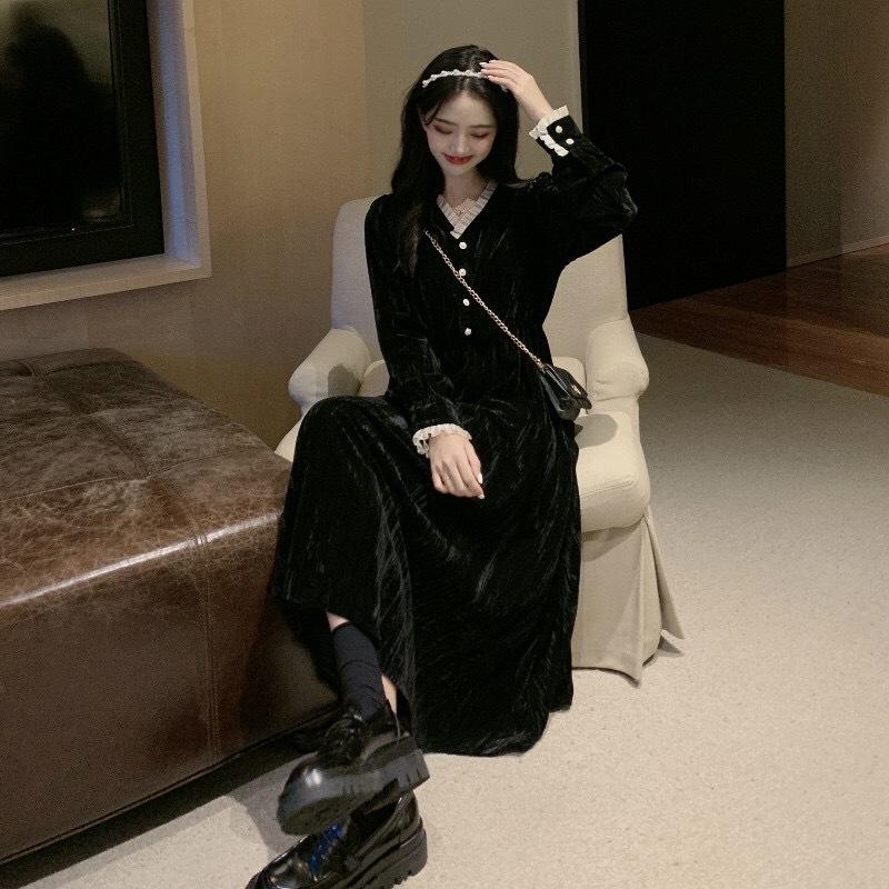 French Light Luxury Retro Black Dress Herben-Style Velvet V-Neck Small Niche Slimming Temperament Long Dress