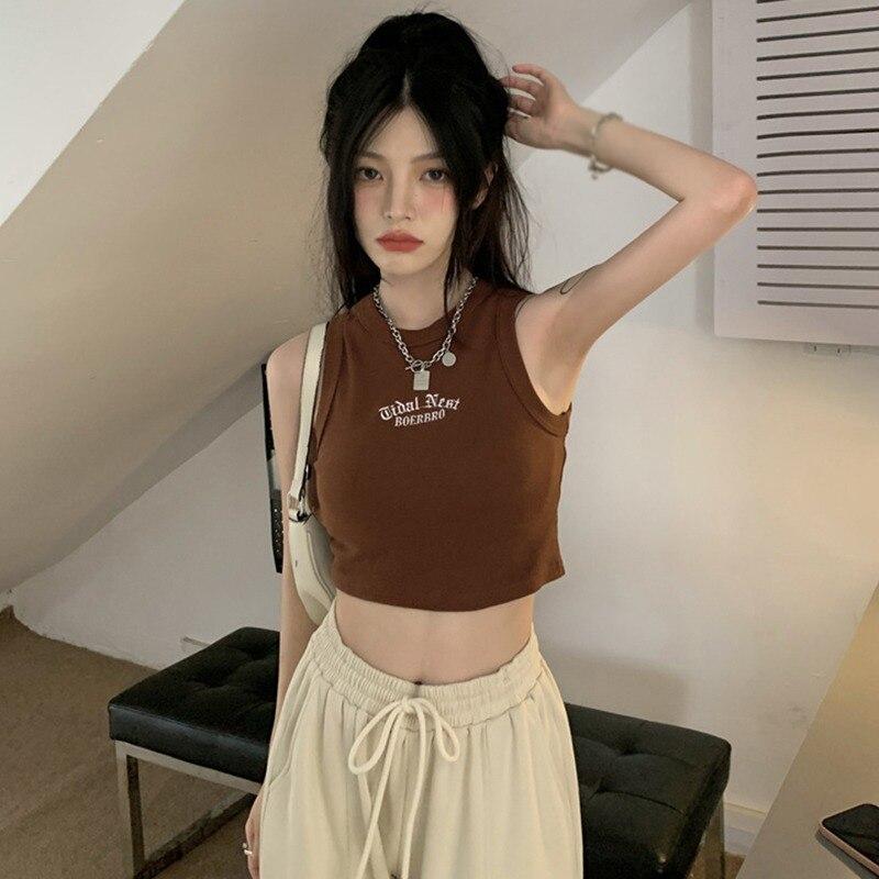 Women's Temperament Slim Tank Top With Chest Pad  Girly Round Neck Letter Embroidery Sleeveless Casual Sport Crop Top
