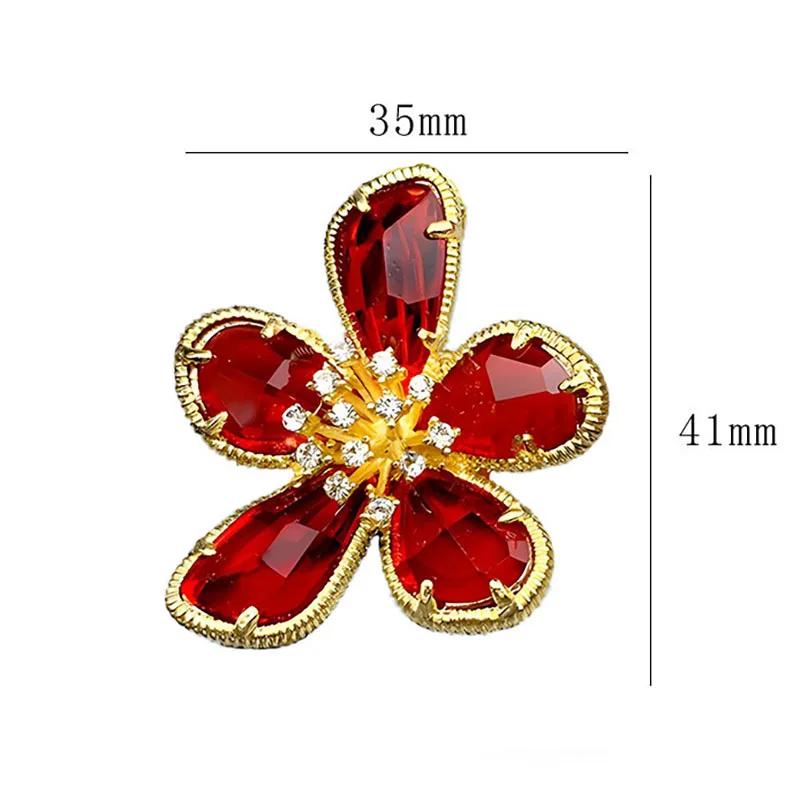 Fashion Luxury Crystal Flower Brooches for Women Corsage Lapel Pins Elegant Wedding Party Jewelry Accessories