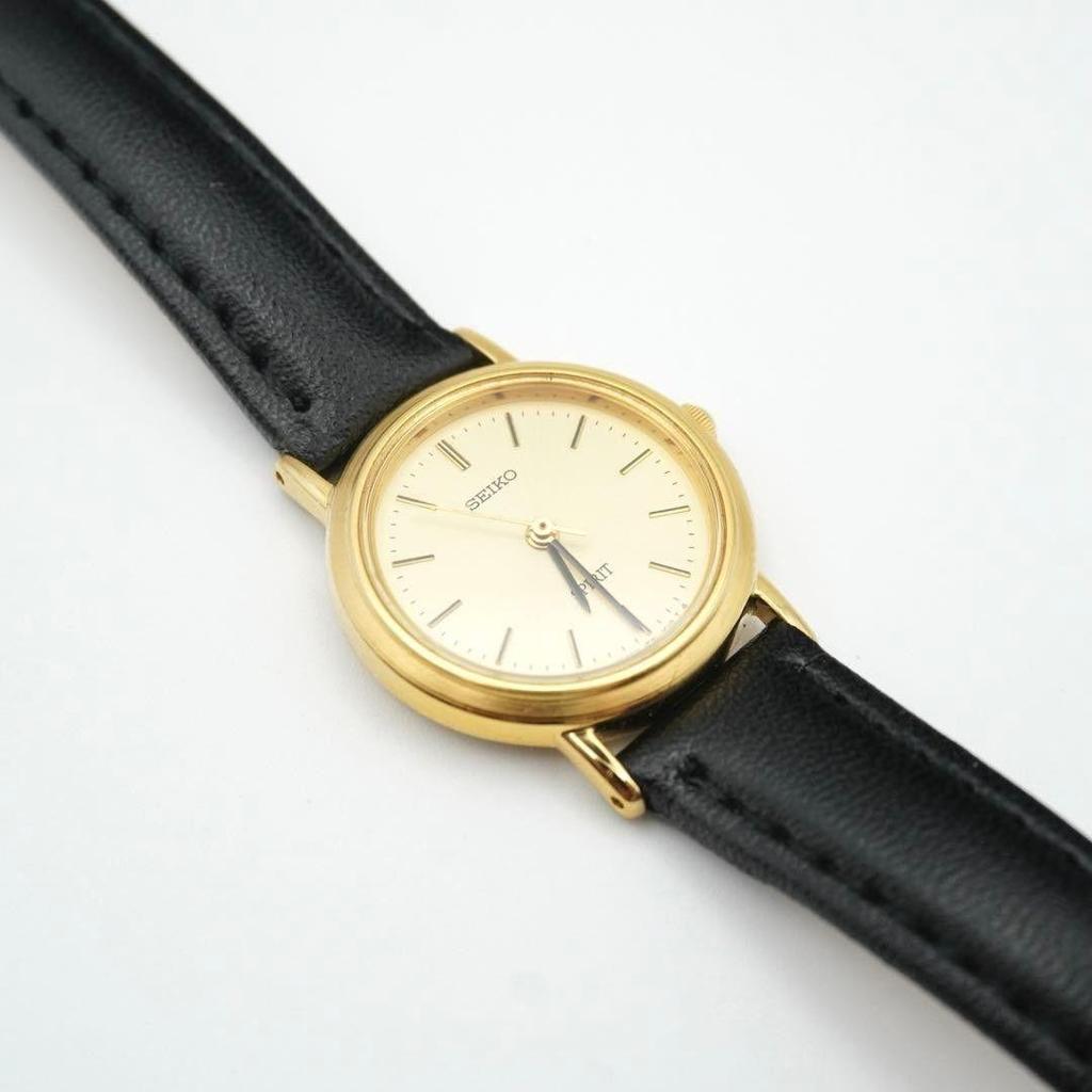 Used [New Battery] SEIKO SPIRIT 1F21-0H70 Ladies Watch Seiko Working Condition