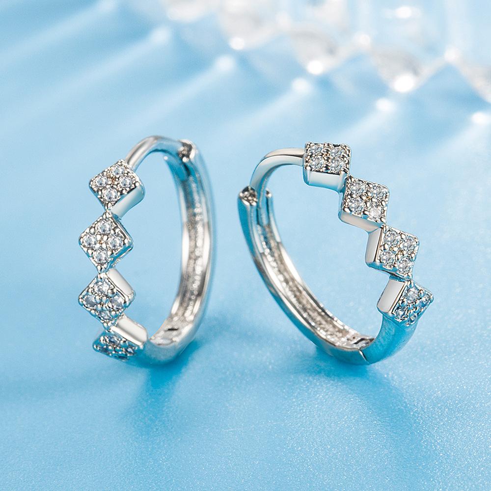 Romantic Rhombus Zircon Earrings Women's High-Grade Temperament Jewelry Geometric Rhombus Ear Clip Simple Earrings Earrings