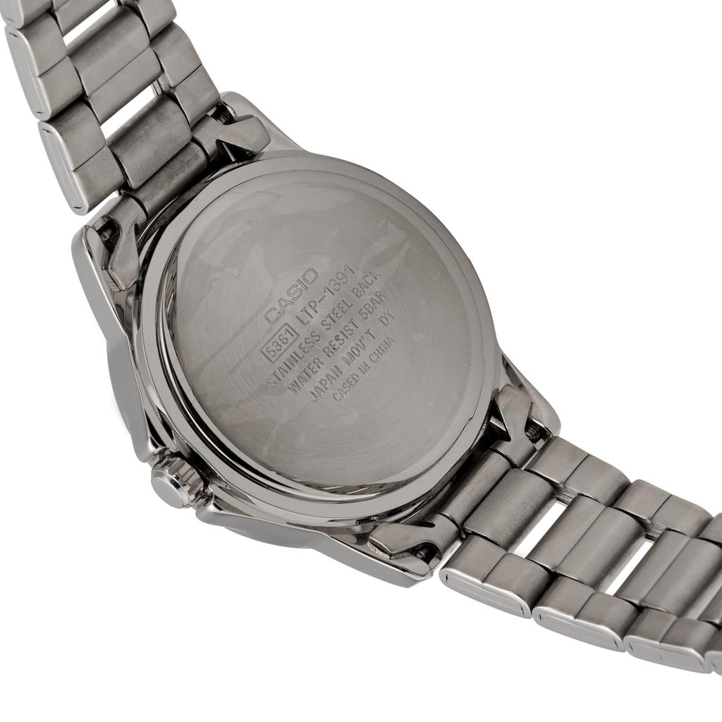 Casio STANDARD Quartz Movement Stainless Steel Strap Watch Women's Watch Silver Dial LTP-1391D-7AVDF