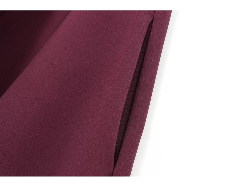 Winter 2024 Women's European & American Style Sleeveless Boat Neck Dress with a Simple Wide Hem