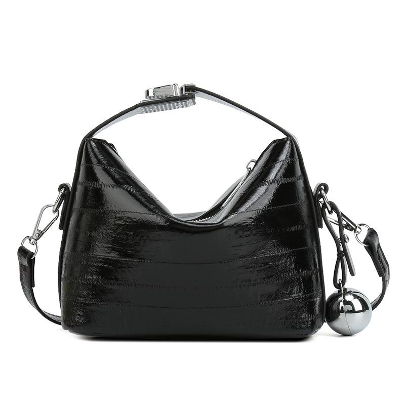 This year, the popular bell lunch box bag 2025 new fashionable versatile messenger handbag, high-end simple bucket bag