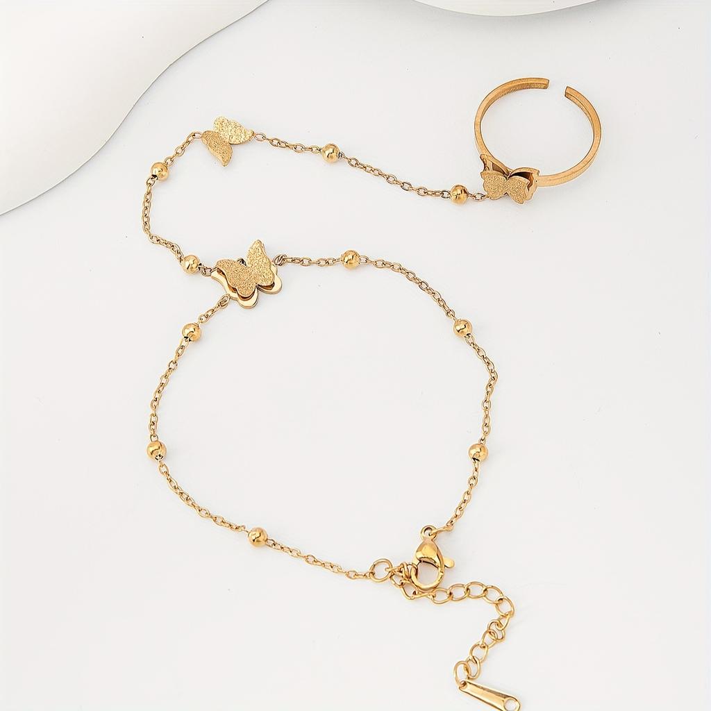 1PC Stylish Finger Bracelet with Frosted Three-dimensional Butterfly Beads, Adjustable Split Ring and Rear Chain