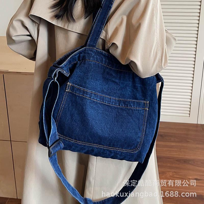 Denim Bag Women's Large Capacity 2025 New Casual Shoulder Underarm Bag Cloth Bag Premium Commuter Tote Bag
