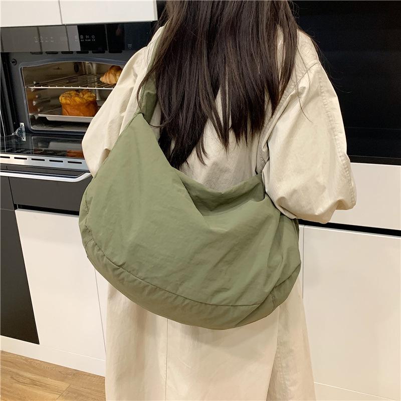 Canvas Tote Bag, New Large-capacity Trendy Cool Lazy Style Casual Armpit Bag, Korean Version of Daily Simple Commuting Bag