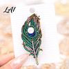 Coats Decorative Pin Vintage Peacock Feather Brooch Faux Pearl Rhinstone Lapel Rhinestone Dress Pin Clothing Jewelry Accessories for Wedding