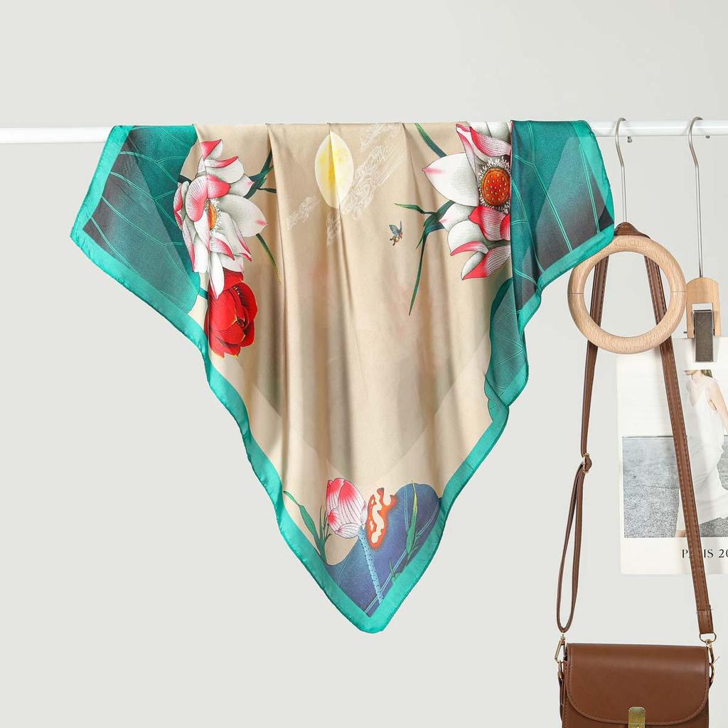 70CM Ladies Fashionable Silk-Feel Small Square Scarf