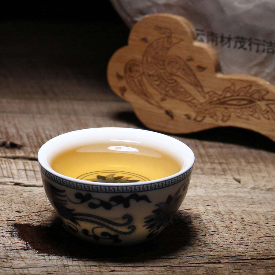 357g Yunnan Pu-erh Rohteekuchen Dongguo Puerh Shengcha Chinesischer Pu'er Grüntee