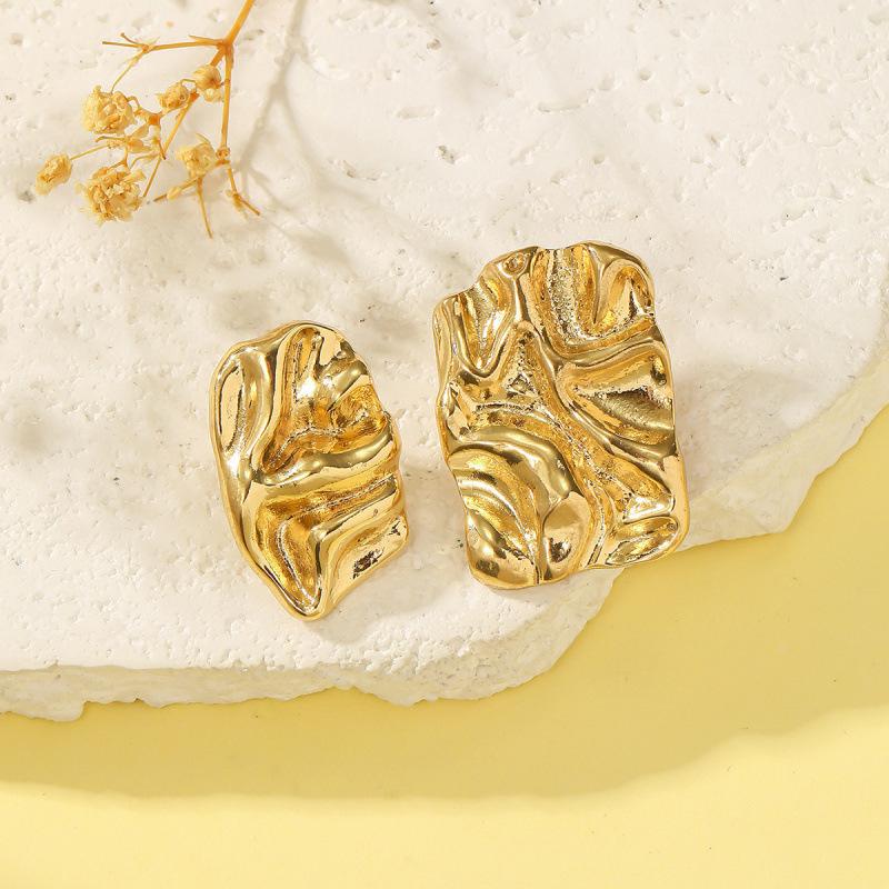 European & American Lava Liquid Dangle Earrings: Irregular Pleated Design, Stylish Jewelry Accessories for Women