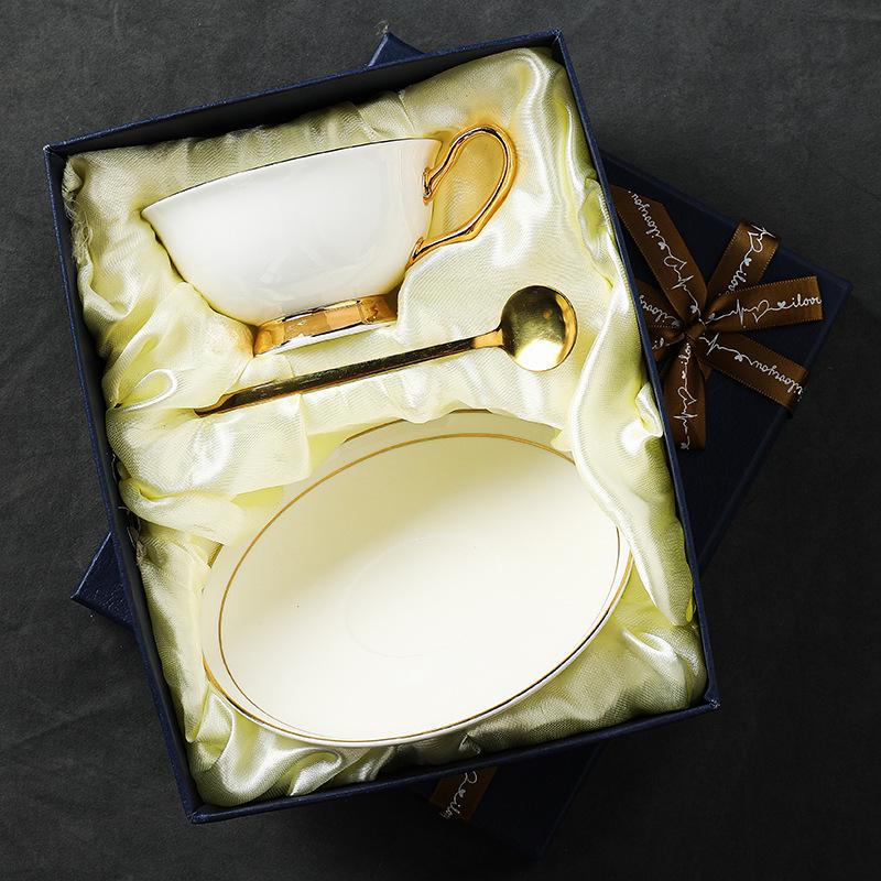 

European Style Bone China Coffee Cup and Saucer Set - Light Luxury English Afternoon Tea Gift Box 201-300ml