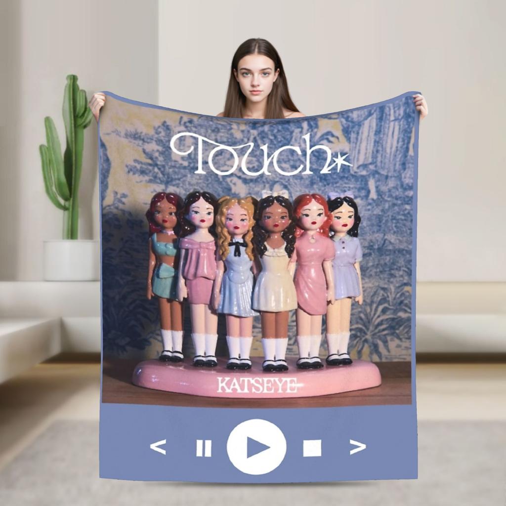 Manon Katseye Kpop Blanket Fleece All Season Portable Soft Throw Blankets for Home Bedroom Bedspread