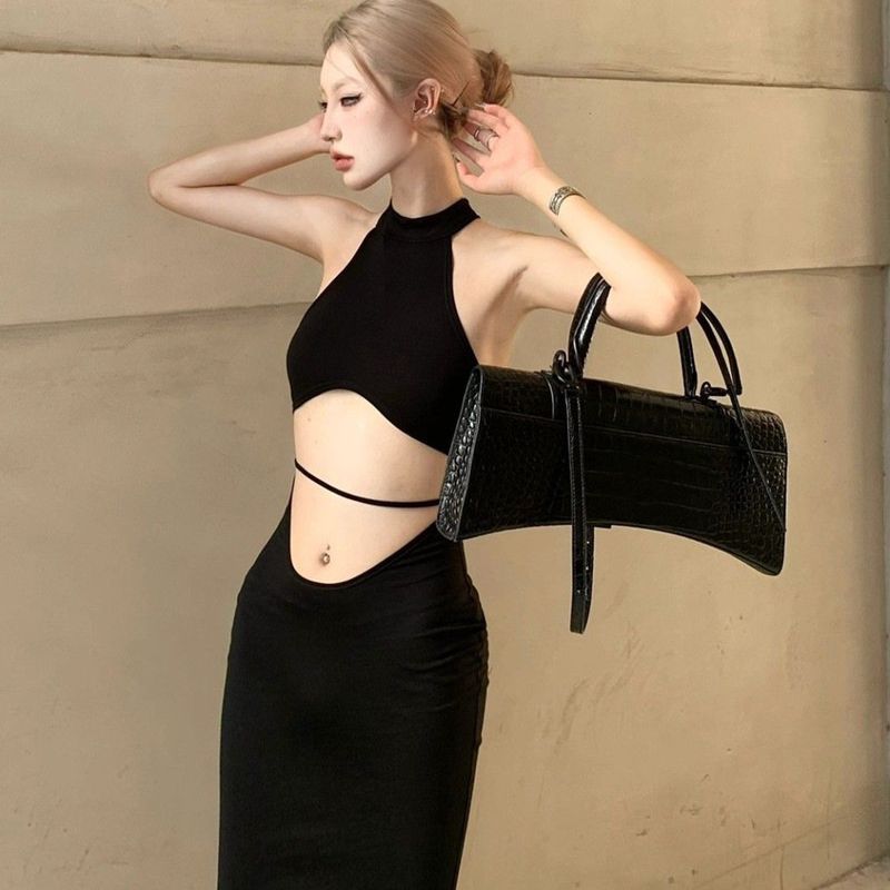Black Temperament Niche Designer Summer New Vacation Hollow Dress Waist Sexy Sleeveless Split Fork Long