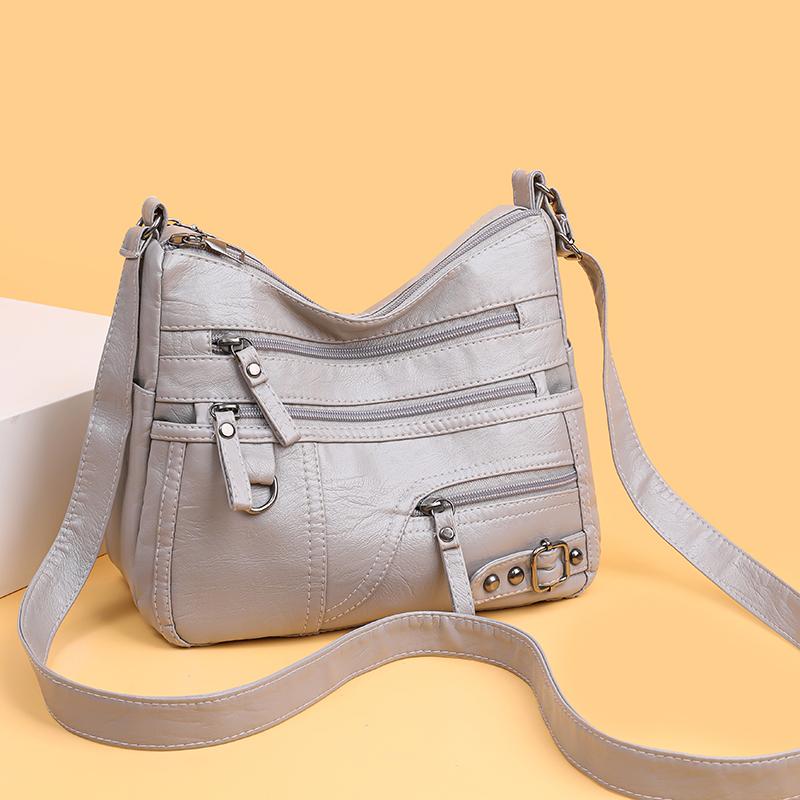 Women's Retro Bag Large Capacity Shoulder Bag Commuter Crossbody Bag