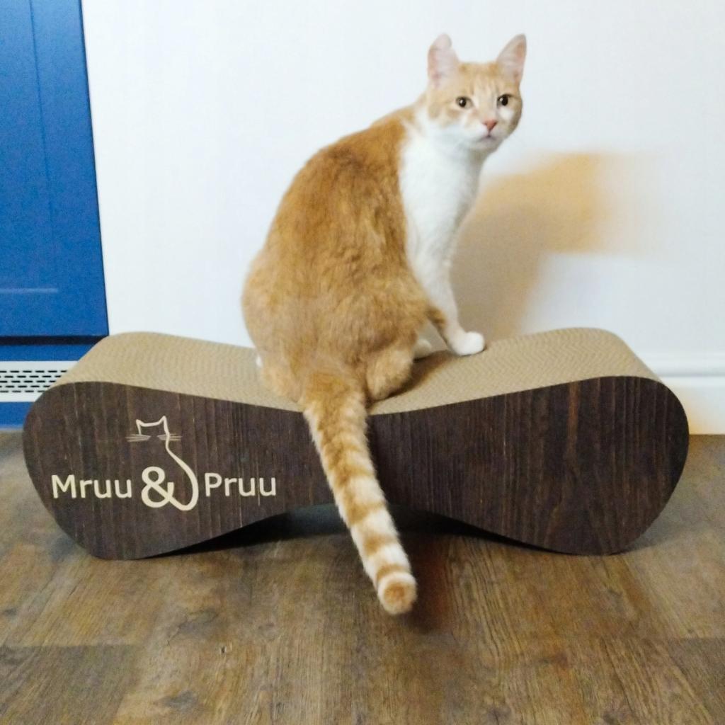 Mimi cat scratching post | brown | 70x23x24 cm | MruuPruu