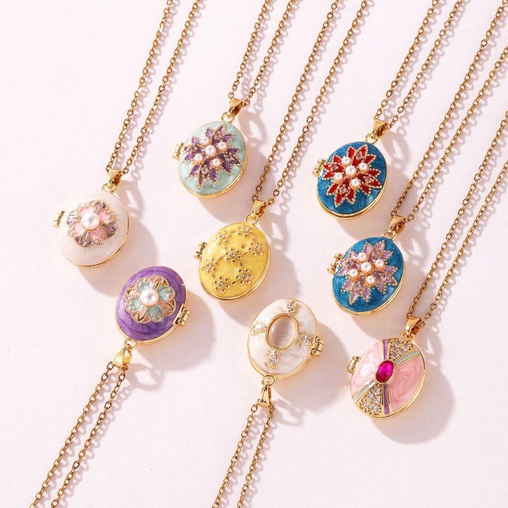 Zircon Decoration Photo Locket Pendant Necklace Brass Vintage Enamel Necklace For Women