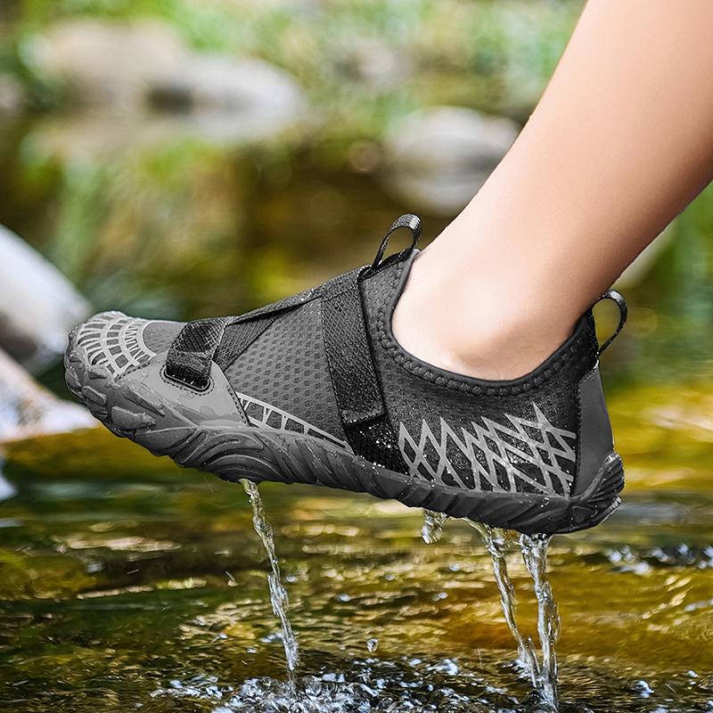 Muži Aqua Boty Ženy Boty do vody Pláž Naboso Rychlosuché Plavání Sandály Drenáž Proti proudu Brodění Tenisky Pro Fitness Jóga Potápění Surfování Kempování Běh