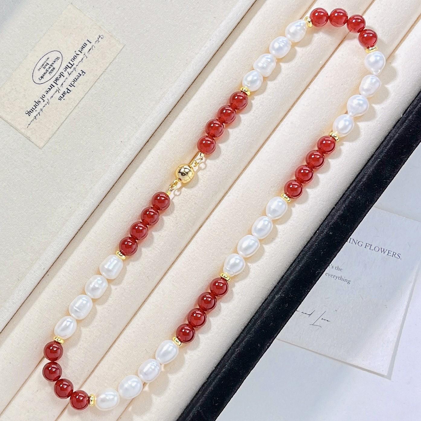 Natural Freshwater Pearl Chalcedony Design Necklace Collarbone Chain Sweater Chain