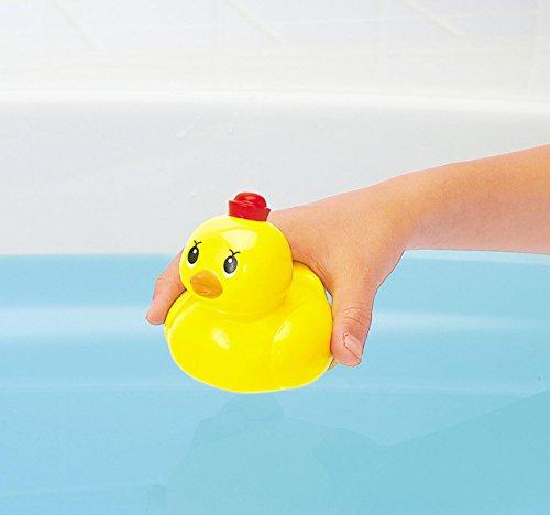 Pilot Duck Captain Bath Water Squirting Toy