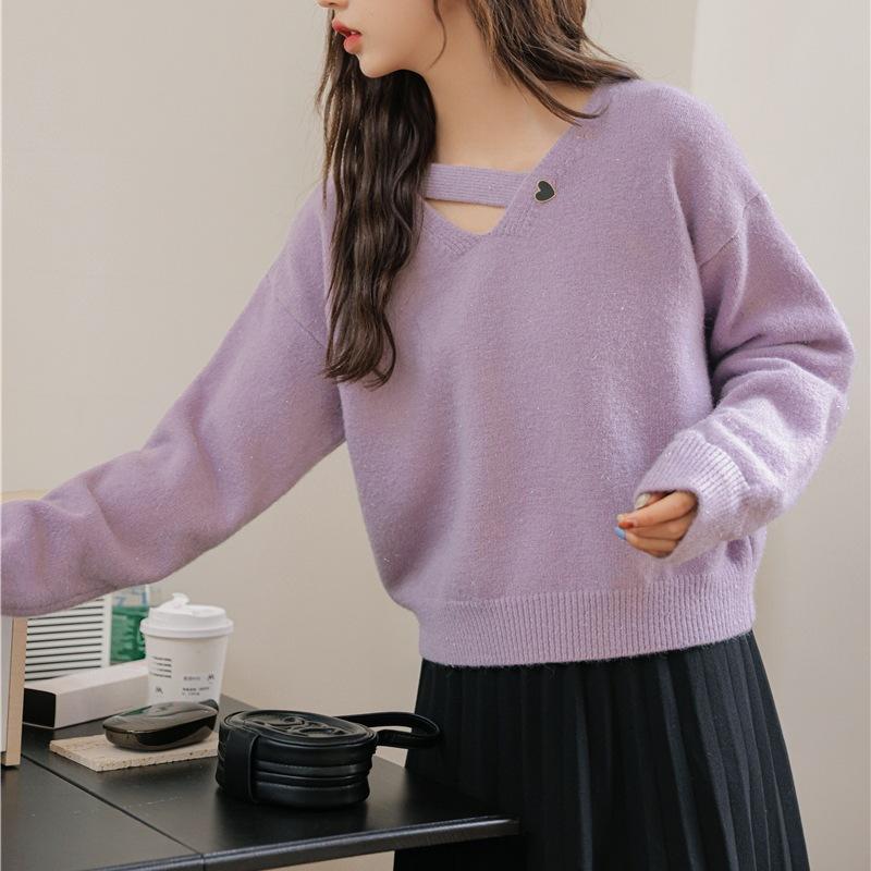 Lazy Knitted Sweater Women's Autumn and Winter New Fresh Design Sense Love Diagonal Buckle V-neck Knitted Sweater Top Women