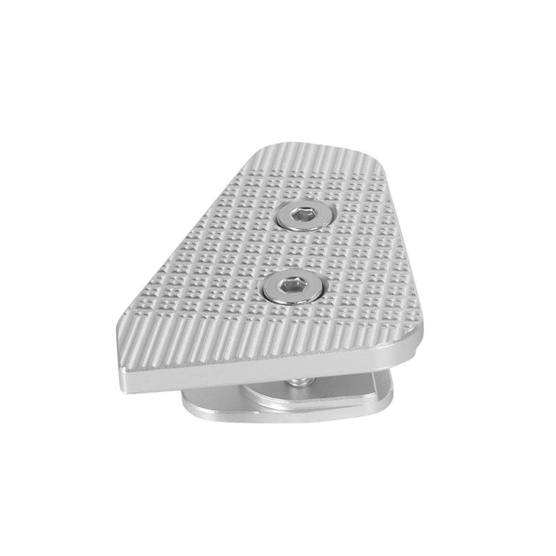 

Premium Aluminum Alloy Enlarged Foot Brake Pedal for G310GS G310R Motorcycles Enhancing Braking Performances and Safety серебряный