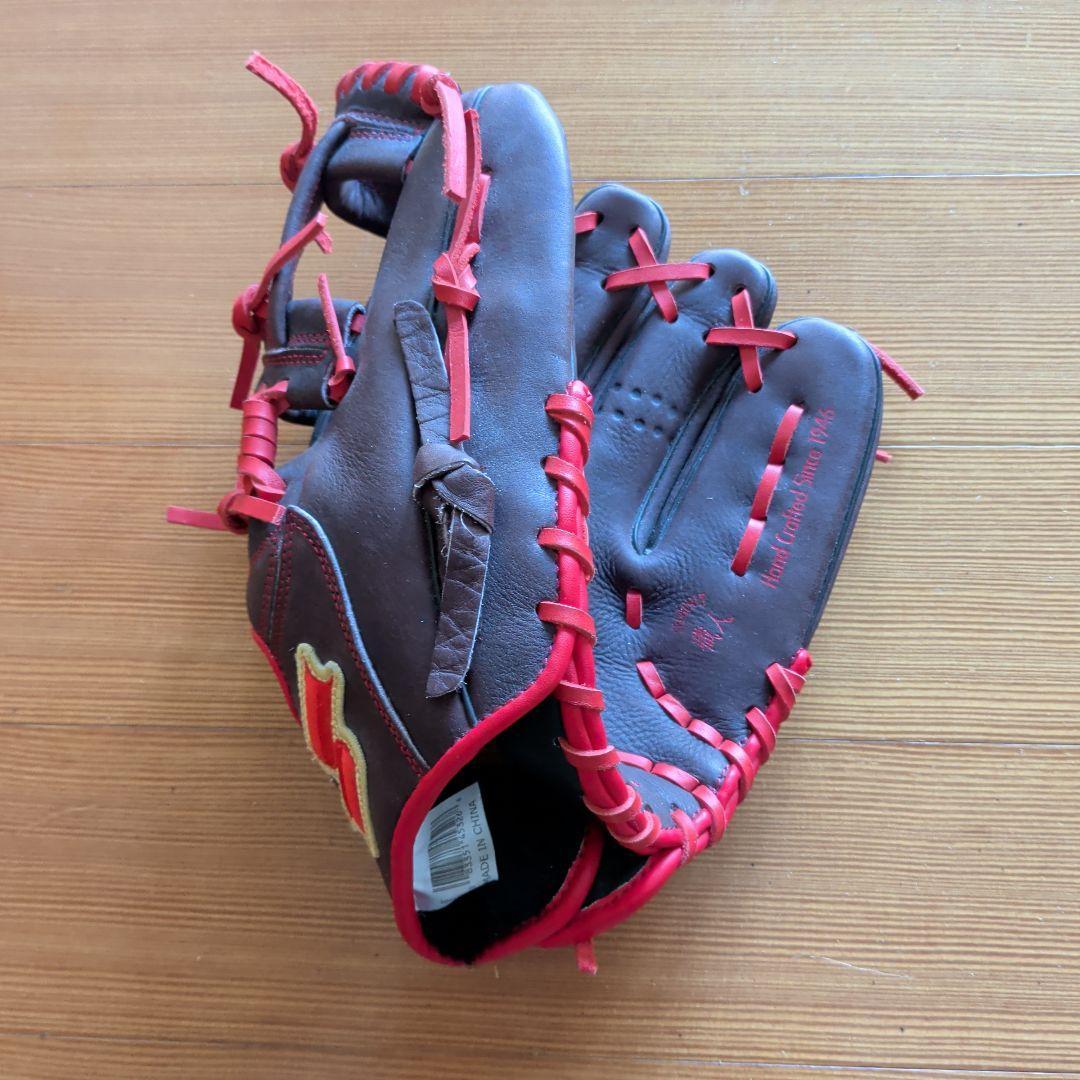Used SSK Softball Gloves Brown/Red