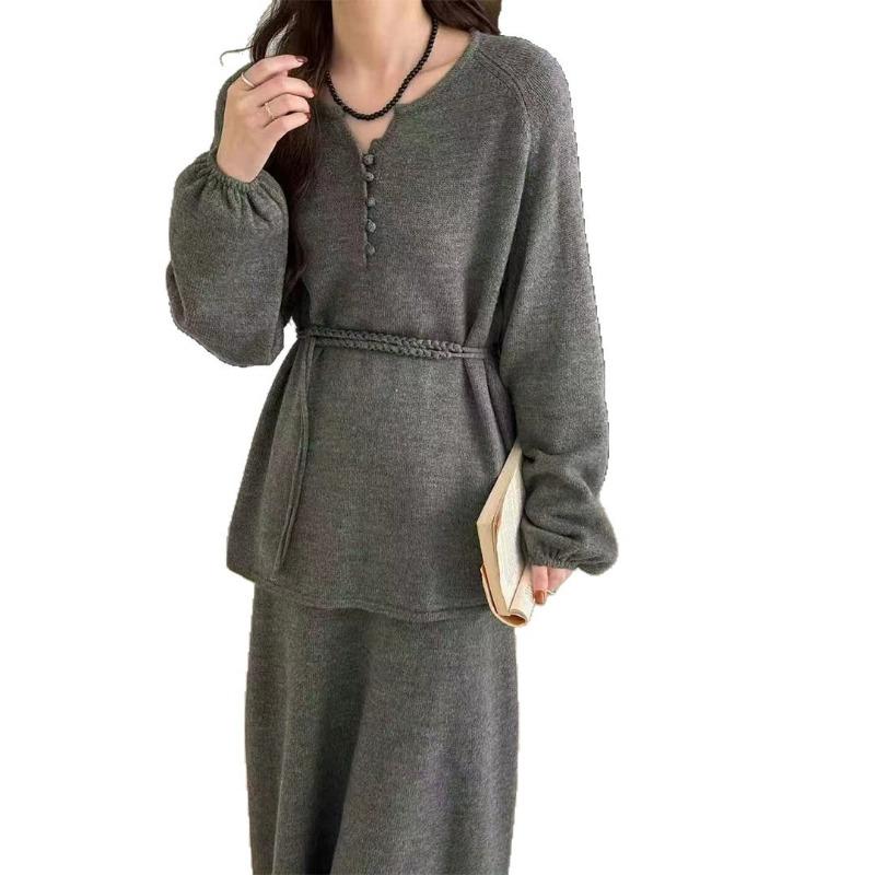 Half-open neck breasted lace-up design two-piece set autumn and winter new casual skirt + knitted sweater set women