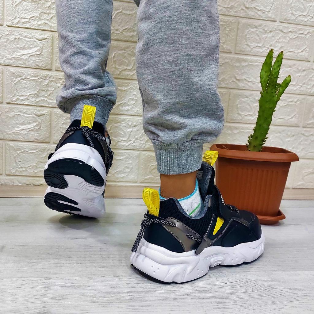 Jump 29605 Černo-žlutá chlapecká sportovní obuv na suchý zip