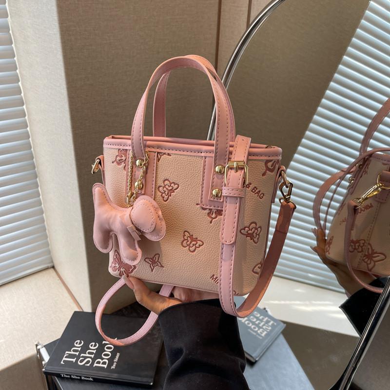 IELGY Embossed Butterfly Portable Tote Bag Korean Version Fashion One-Shoulder Messenger Bag Bucket