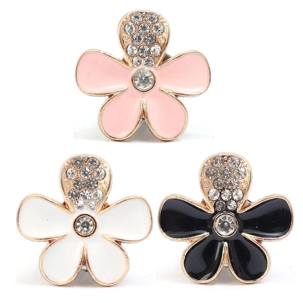 Car Air Outlet Decorative Clip Automatic Five Petal Imitation Diamond Flower Clip Car Interior Vent DIY Decoration Accessories