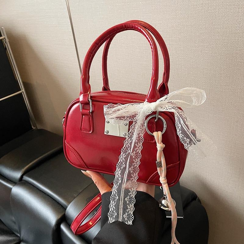 Super fire small bag women's 2025 new trendy spring summer versatile shoulder messenger bag Korean version handbag small square bag