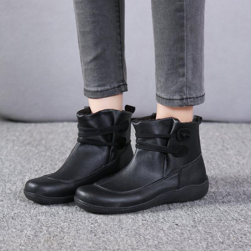 New Flat Boots Short Soles and Large-sized Women's Shoes