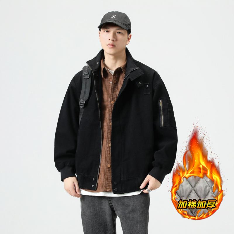 Куртка в стиле милитари с воротником-стойкой — фото 3