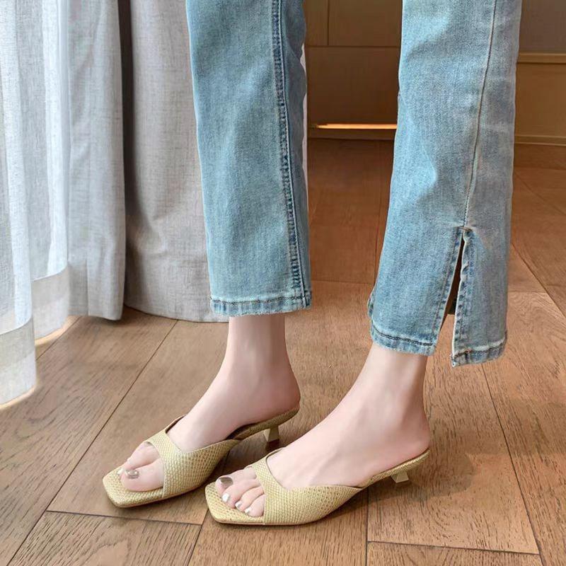 Fashion Summer Slingbacks Women Pumps Plus Size Modern Slippers Square Toe Low Heel Ladies Shoes Fashion Office Solid Color Sandals New