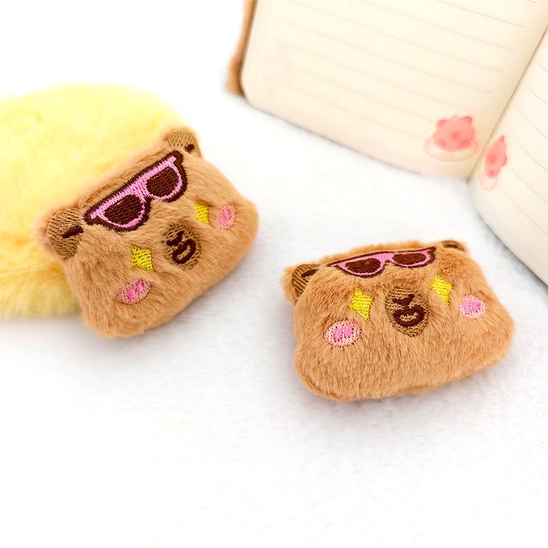 Capybara Cartoon Plush Brooch for Backpacks, Pendants, DIY Clothes, Shoes, and Hats Accessories