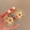 Women Luxury Exaggerated Flower Shaped Straw Woven Fashion Stud Earrings