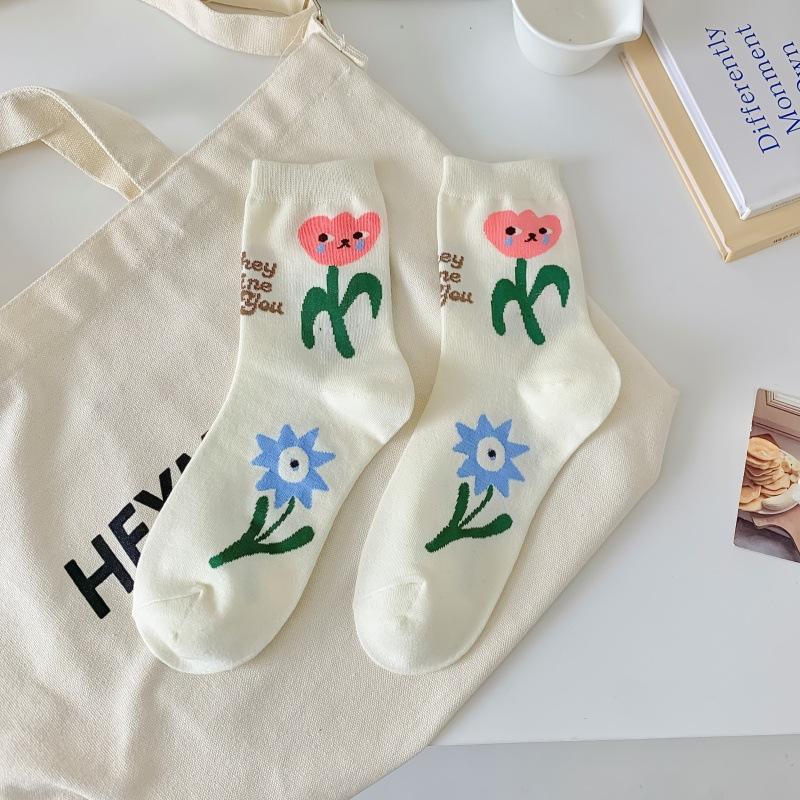 Damen Frühling und Herbst Niedlich Cartoon Persönlichkeit Graffiti In Kniestrümpfen