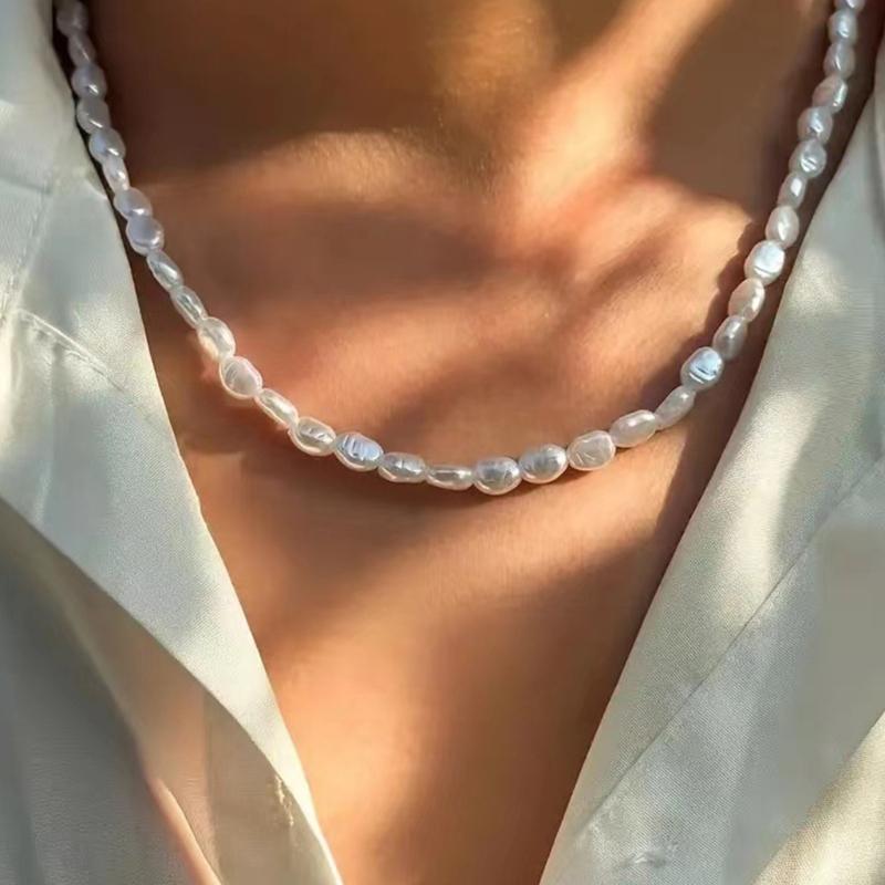 Imitation Pearls Necklace Artistic Crafted Faux Pearls Necklace Bracelet For Contemporary Fashion Statement