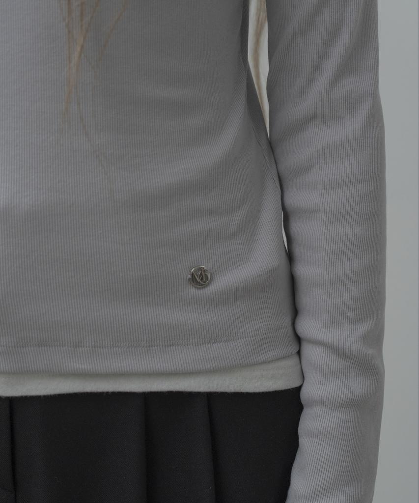 Mosyupamosyu Ribbed Henley Neck T-Shirt [Light Gray]