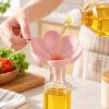 Silicone Kitchen Liquid Funnel Flower Shaped Oil Refilling Kitchen Tool New Oil Funnel  Kitchen Use