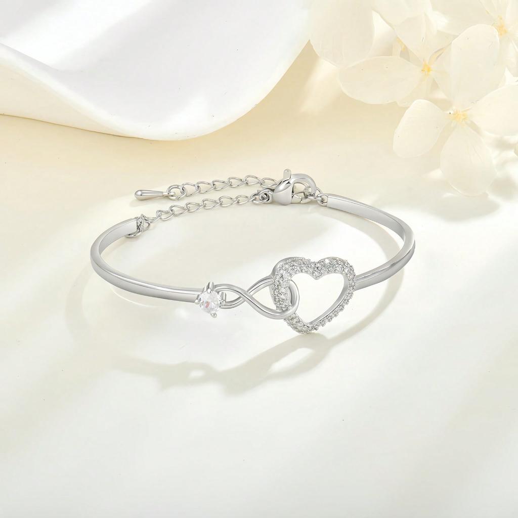 Women Bangles Hollow Love Bracelet Niche Fashion Bracelet Personality Temperament Jewelry Women