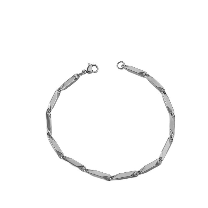Titanium Steel Oval-shaped Stainless Steel Bracelet - High-end, Fashionable and Luxurious Hand Chain for Both Men and Women