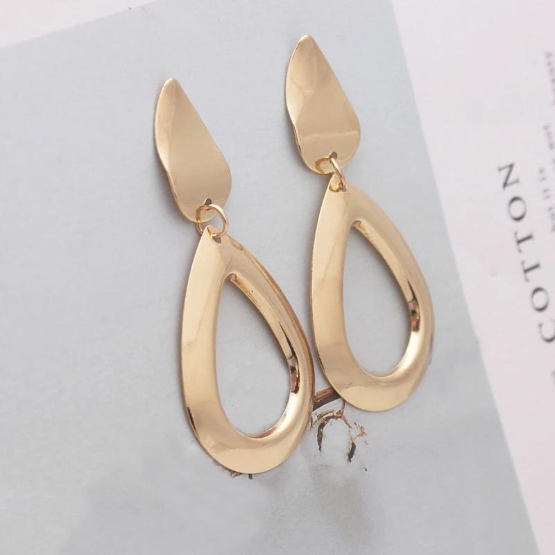 Gold Color Water Drop Women Dangle Earrings Cut out Metal Geometric Statement Drop Earrings for Ladies Casual Versatile Earrings