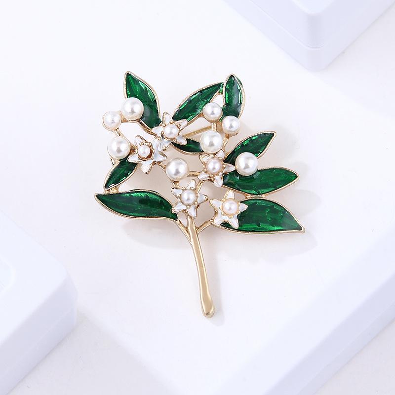 Temperament Brooch Gardenia Pearl Corsage Creative Simplicity Female Corsage Accessories Pin Long-Lasting Color Exquisite Hypoallergenic Brooch Gift