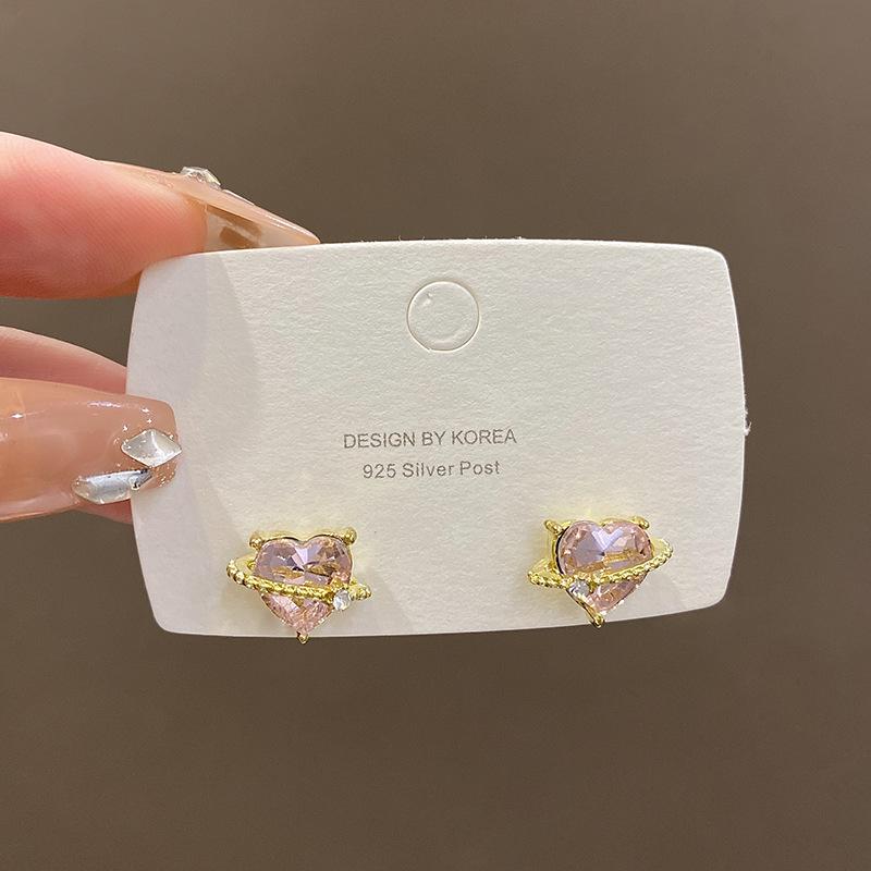 Pink zircon love stud earrings women s sweet and cool style unique niche foreign gas earrings high-end earrings