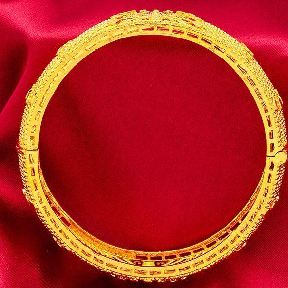 Vietnamese Sand Gold Peacock Bracelet: Luxury Open-Buckle Design, Versatile and Stylish.