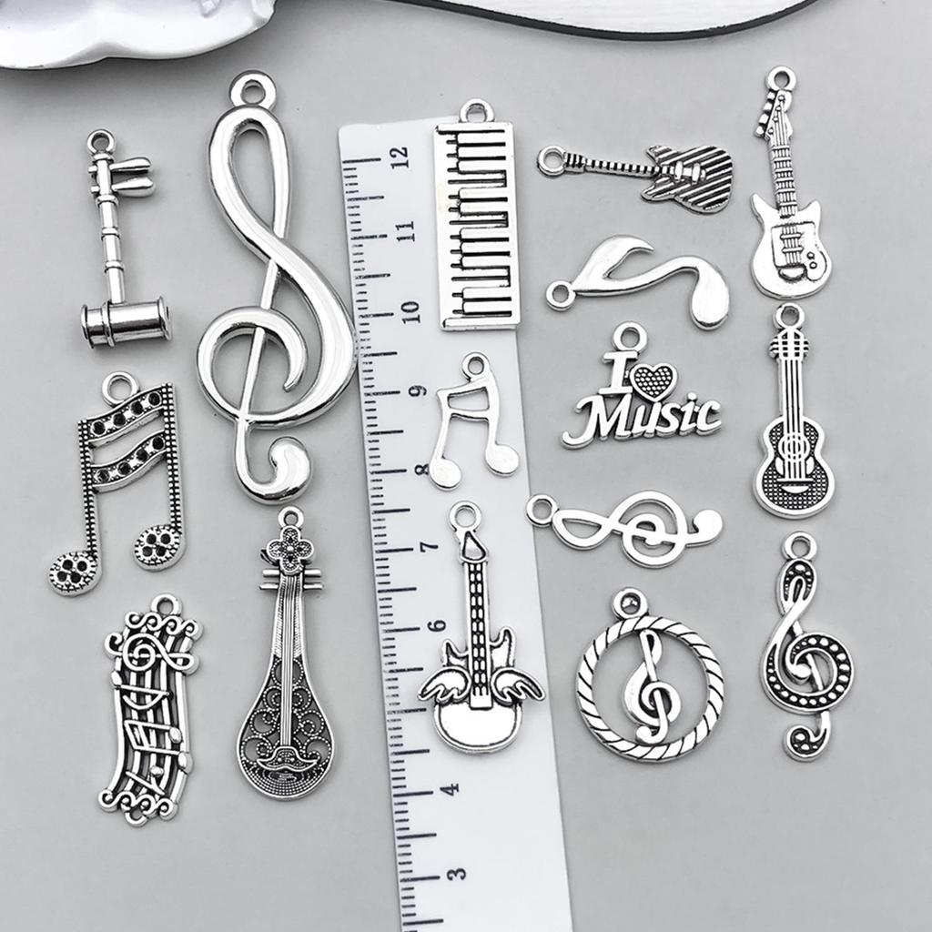 Starožitný stříbrný slitinový přívěsek ve tvaru noty na kytaru pro DIY šperky