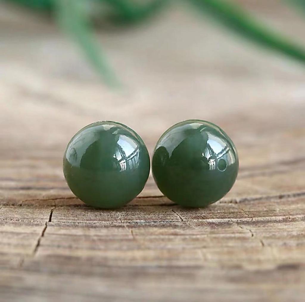 Natural Hetian Lake Green Jade Beads: Round, Barrel, and Lulutong Multi-Treasure Bracelet Spacer Beads.